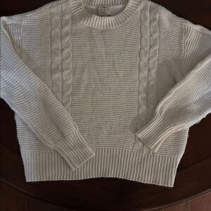Women’s  Cream Sweater